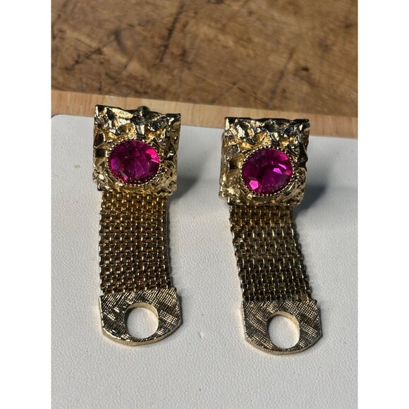 SWANK Jeweled Wraparound Cuff Link Set, Gold Plated Hot Pink Jewel - Picture 5 of 6